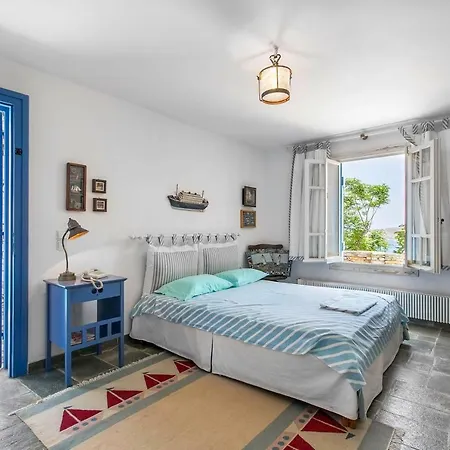 Cyrene Villa *